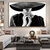 tableau de femme en noir et blanc