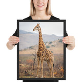 Tableau Girafe au milieu de la savane
