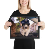 tableau deco avec chien habillé en policier