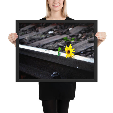 Tableau Fleur Jaune attendant son Train